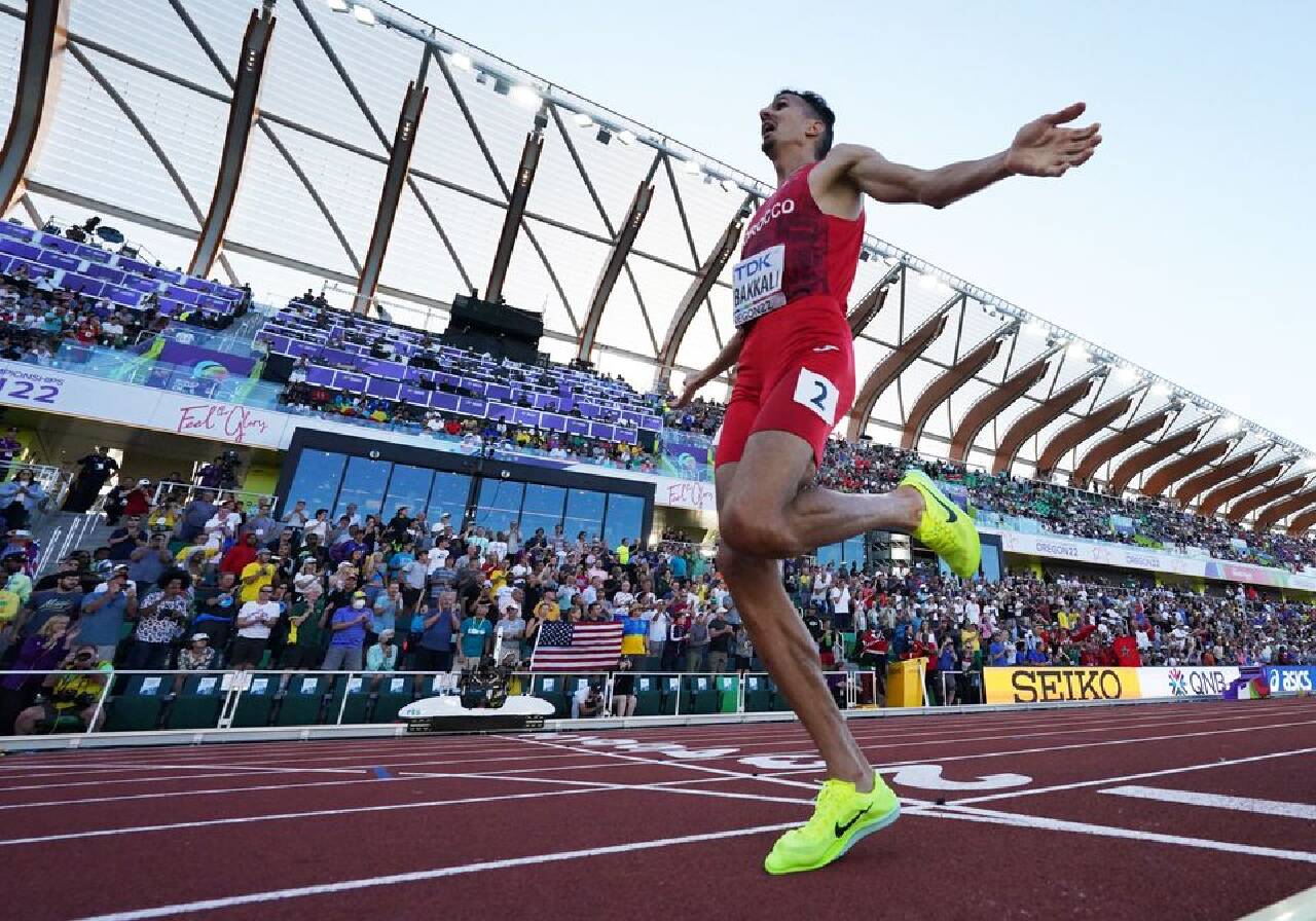 El Bakkali 3.000m engelli koşusunda dünya altını kazandı