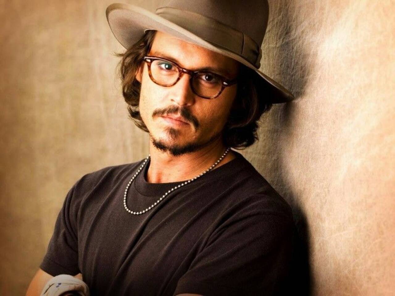 Johnny Depp intihar mı etti?