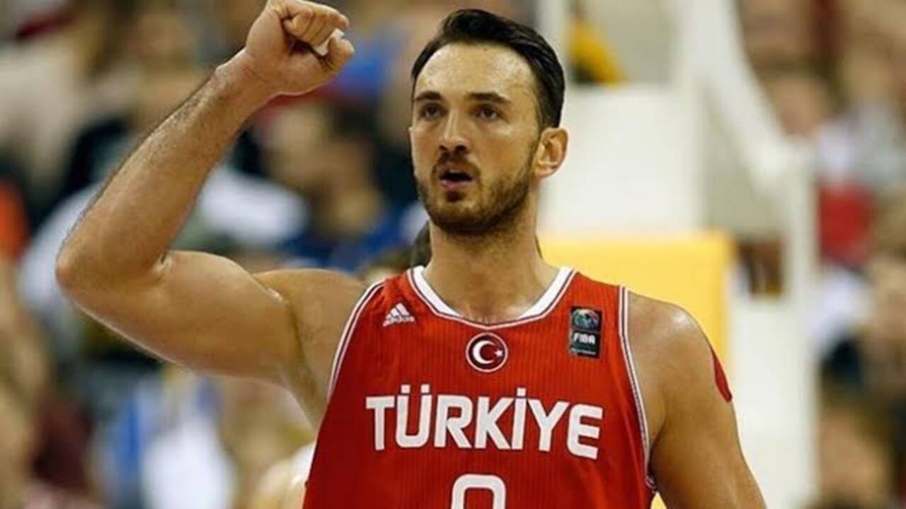 NBA patentli Türk pivot Semih Erden, basketboldan kopmak istemiyor!