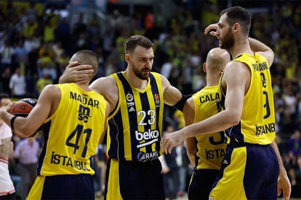 Fenerbahçe Beko, THY Avrupa Ligi'nde yarın Baskonia'yı ağırlayacak!