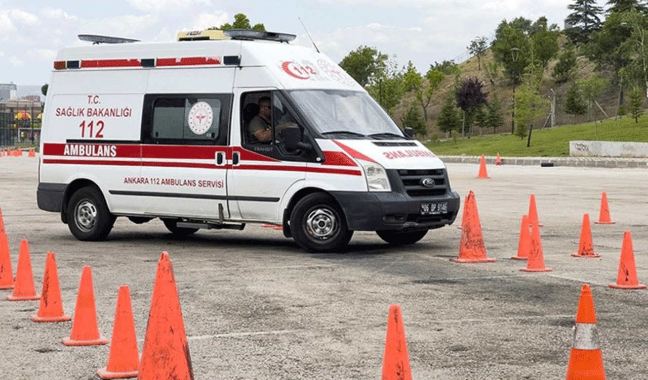 Kusma şikayetiyle hastaneye gitti, 'Rapunzel Sendromu'na yakalandığını öğrendi