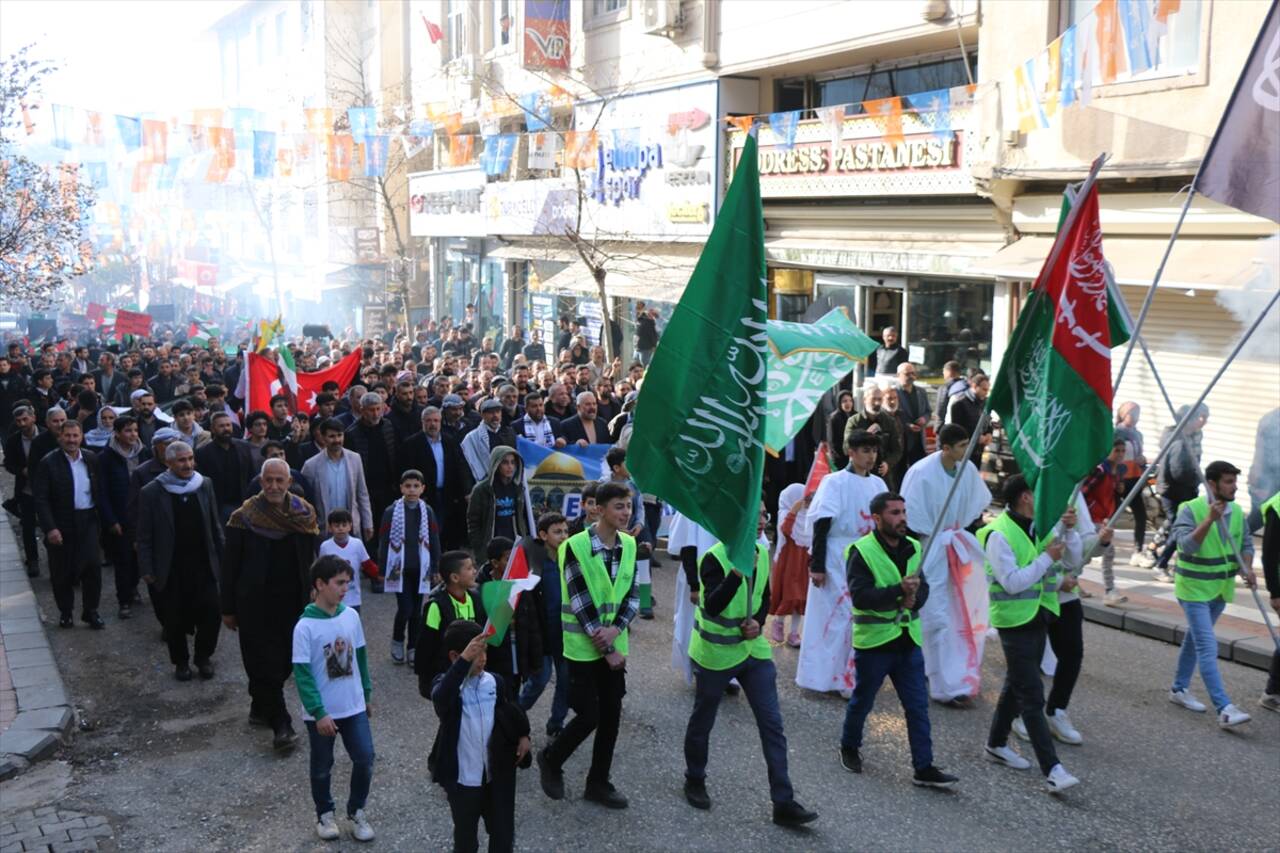 Şanlıurfa'da ‘Büyük Filistin Yürüyüşü’: Ya Filistin'i kurtarın ya ümmete yol açın