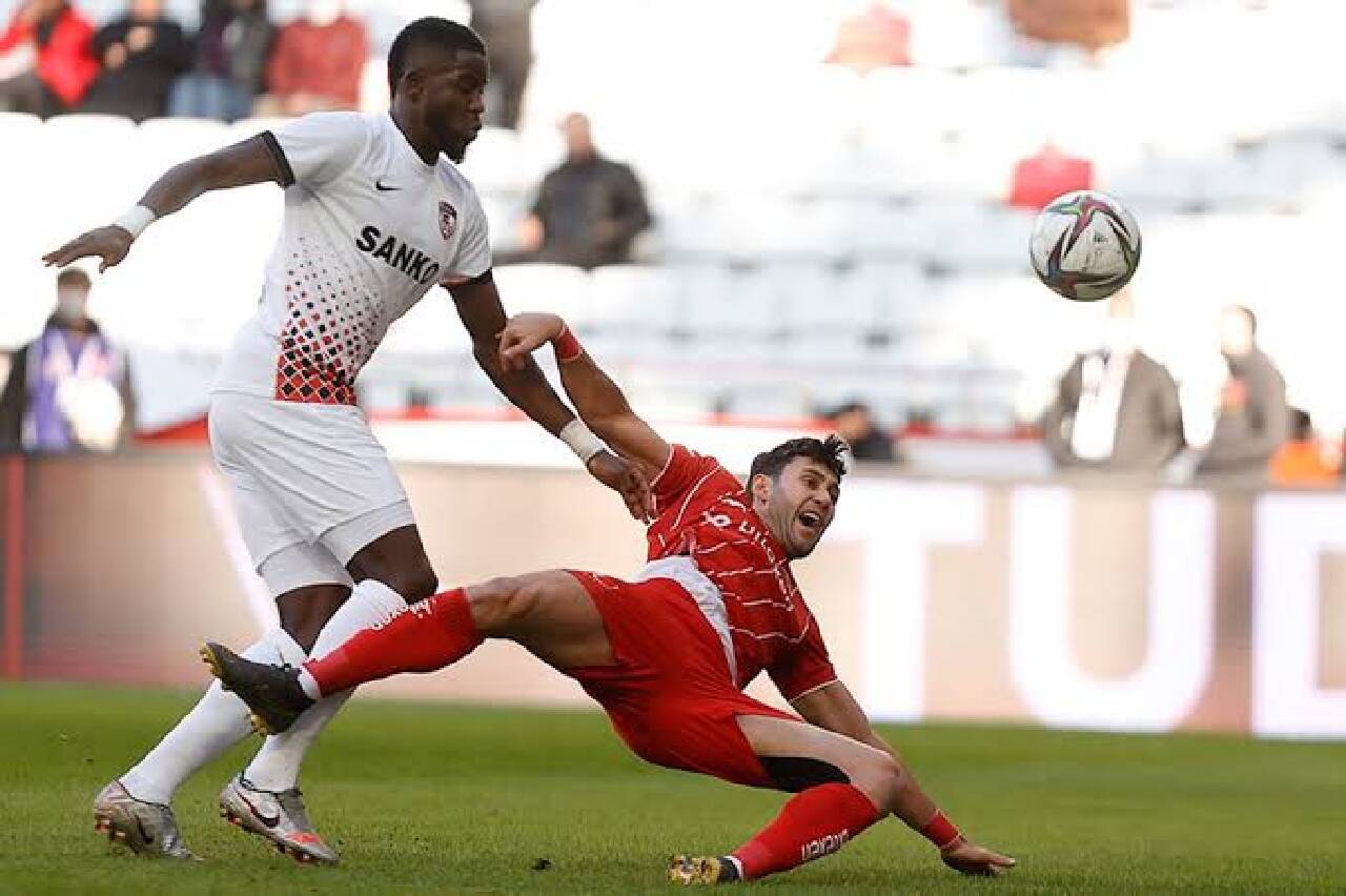 Antalyaspor, Gaziantep Futbol Kulübü'nü 1-0 mağlup etti!