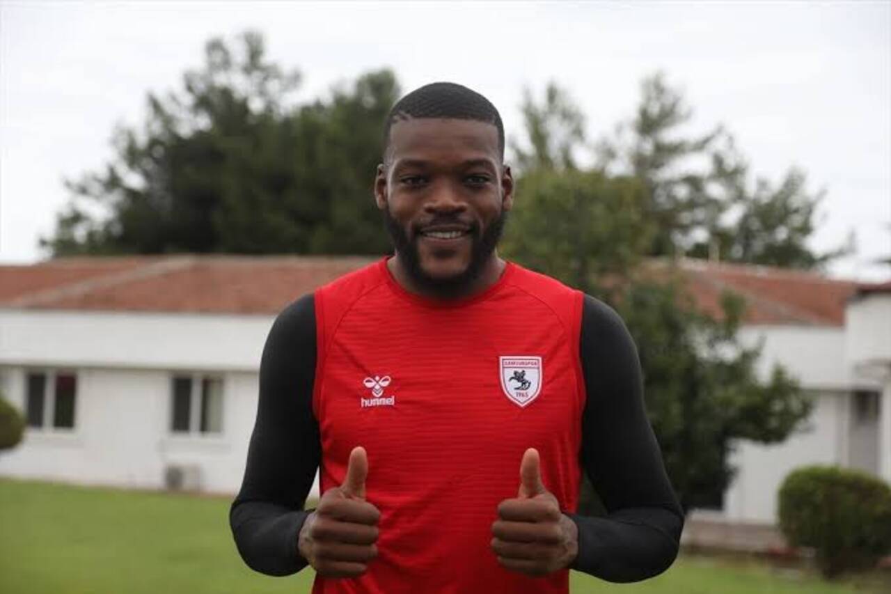 Samsunsporlu Ntcham, gollerden sonra taklalara devam etmek istiyor