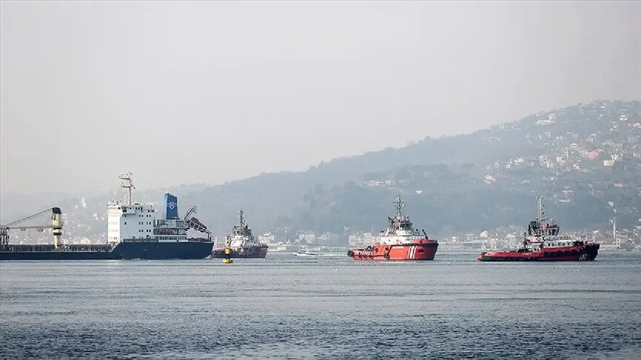 Boğaz’da gemi trafiği askıya alındı