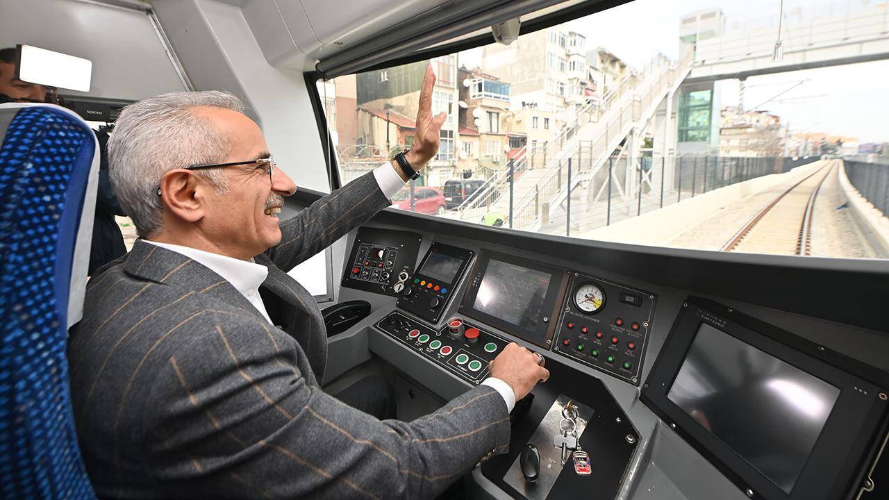 İstanbul'a yeni metro hattı müjdesi!