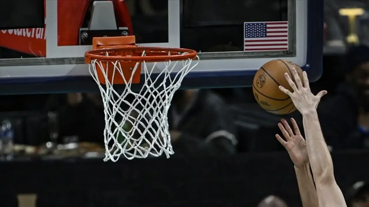 NBA play-off'larında Suns'ı yenen Timberwolves, konferans yarı finaline çıktı