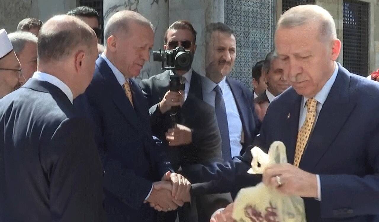 Cumhurbaşkanı Erdoğan Ayasofya'da cuma namazını kıldı