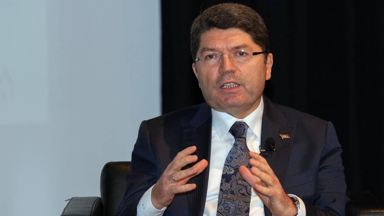 Bakan Tunç: Ülkemizin yeni bir anayasaya ihtiyacı olduğu açık