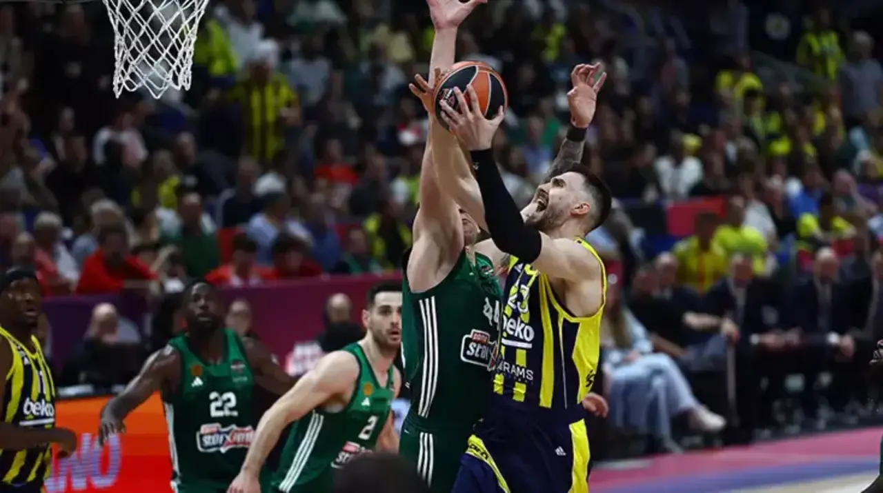 Panathinaikos, Fenerbahçe Beko'yu 73-57 mağlup ederek finale çıktı