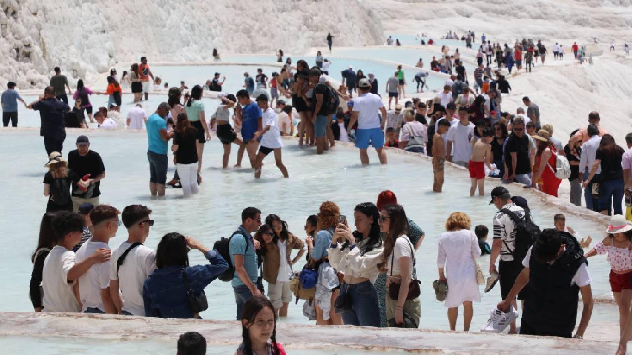 Pamukkale'ye gelen Polonya uyruklu bir turist kayboldu!