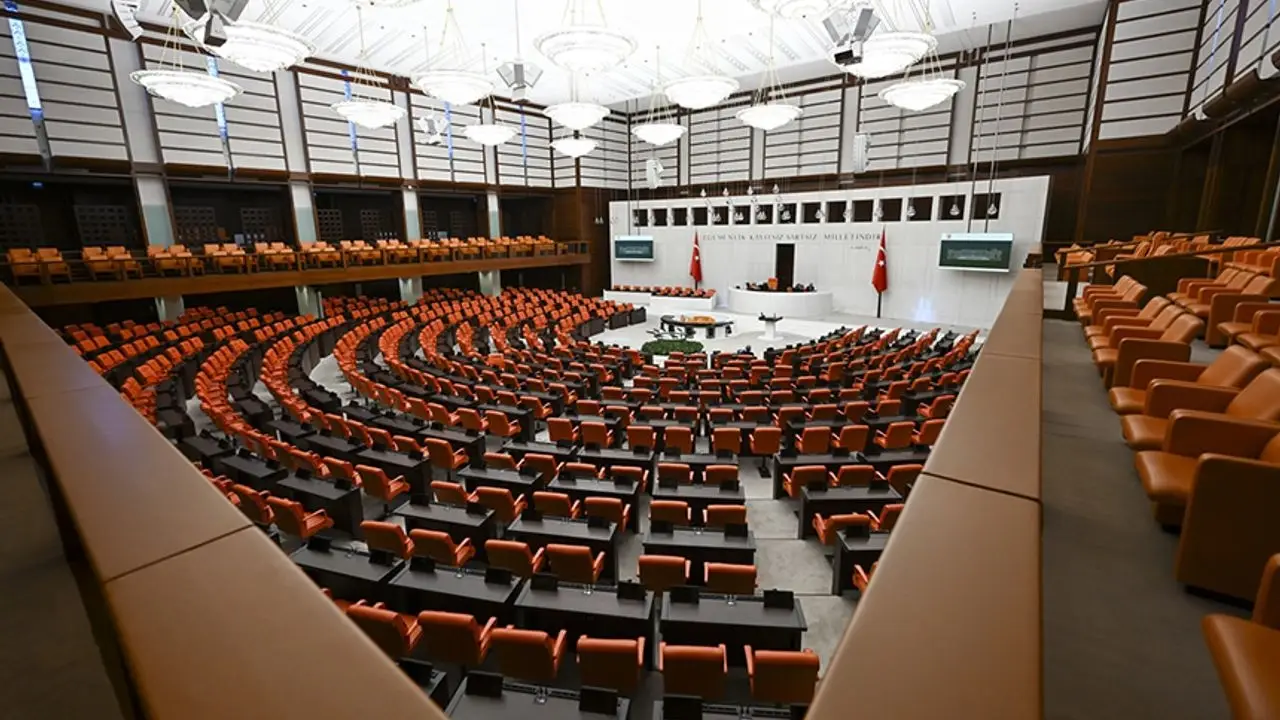 Kamuda tasarruf tedbirlerine ilişkin kanun teklifinin görüşmeleri tamamlandı: Neler içeriyor?