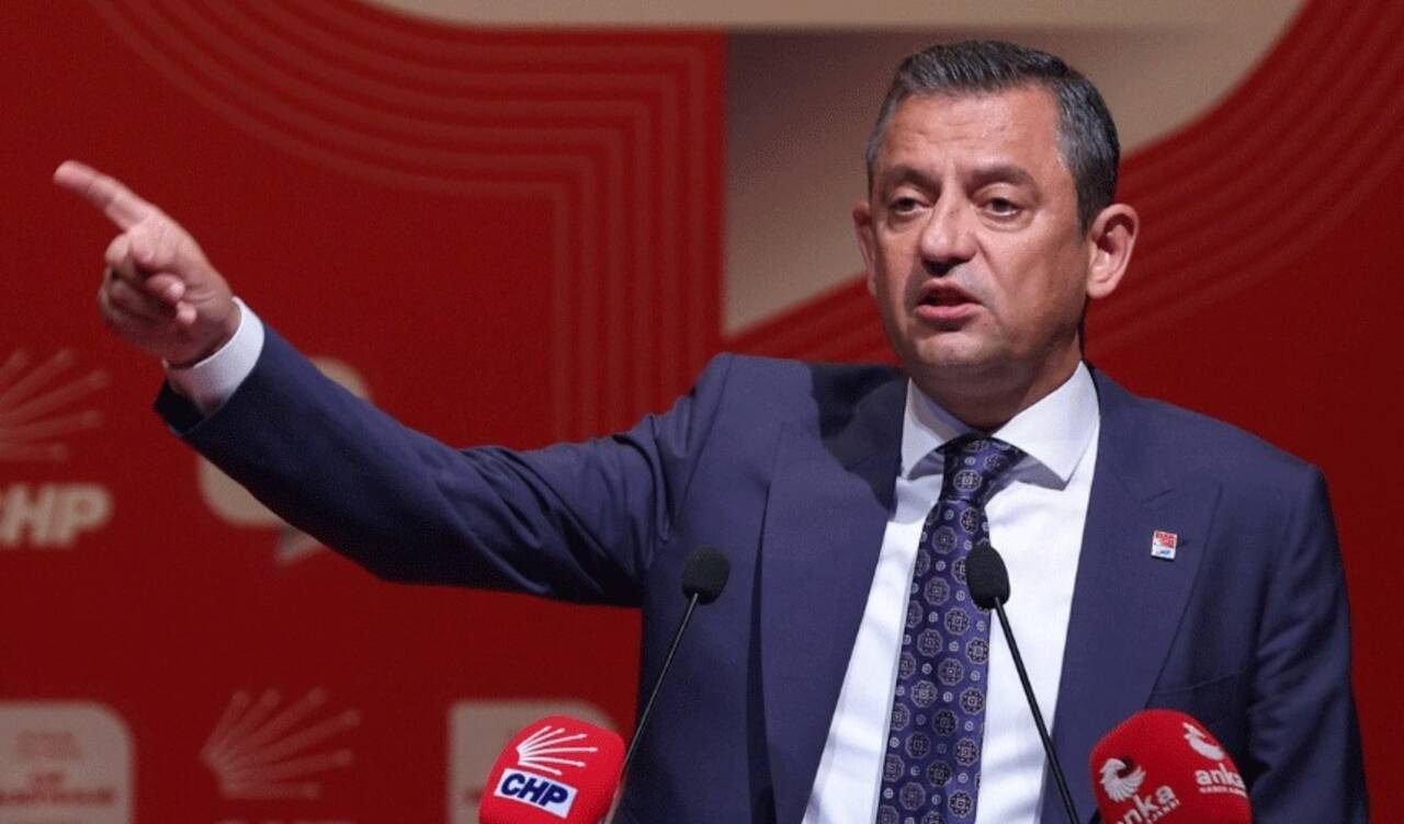 CHP lideri Özel: Elbette bu ülkenin sivil, demokratik, katılımcı, özgürlükçü bir anayasaya ihtiyacı var