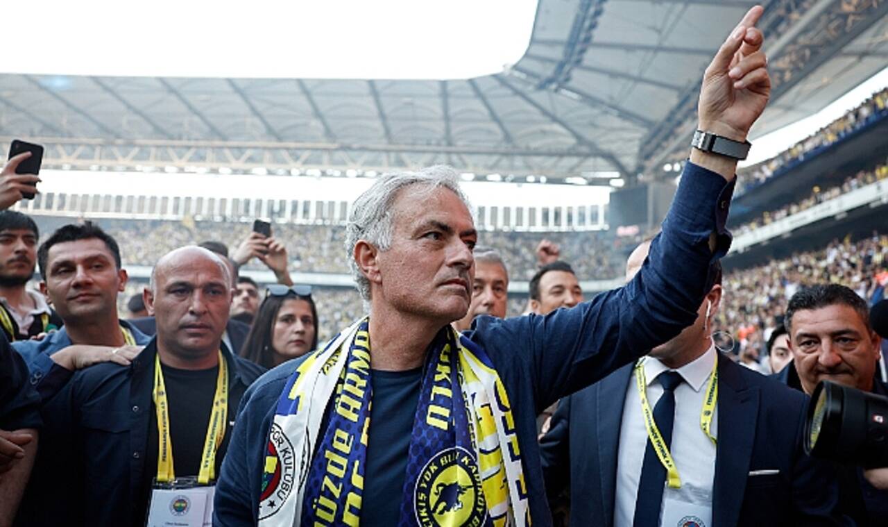 Fenerbahçe’de Mourinho etkisi: Hisseler tavan yaptı