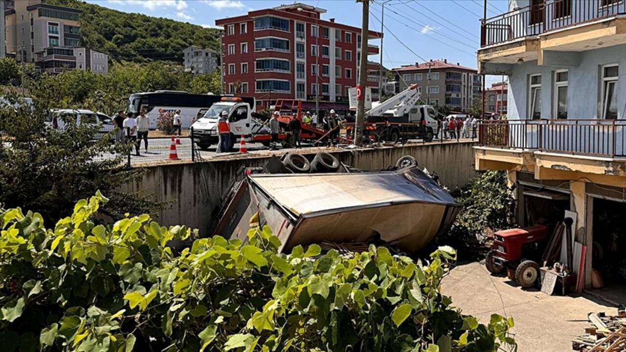 Samsun'da trafik kazası: 11 kişi yaralandı