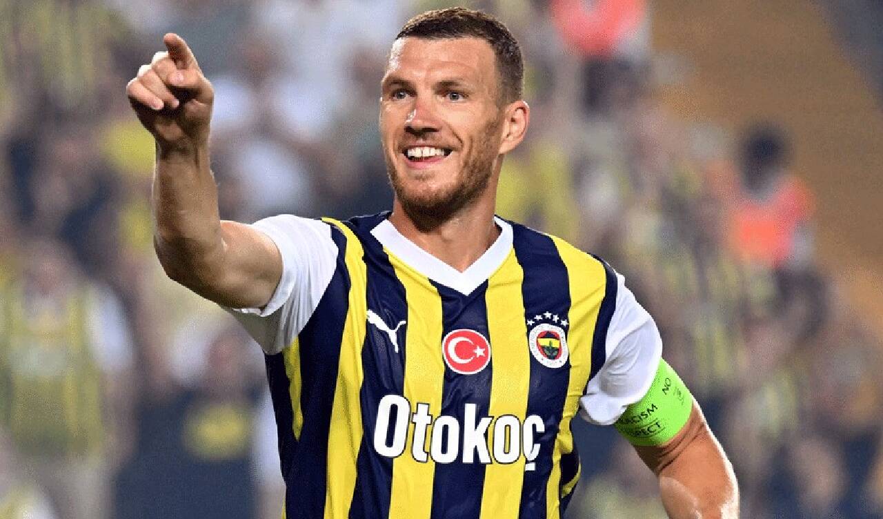 Fenerbahçe, son kararı Edin Dzeko'ya bıraktı