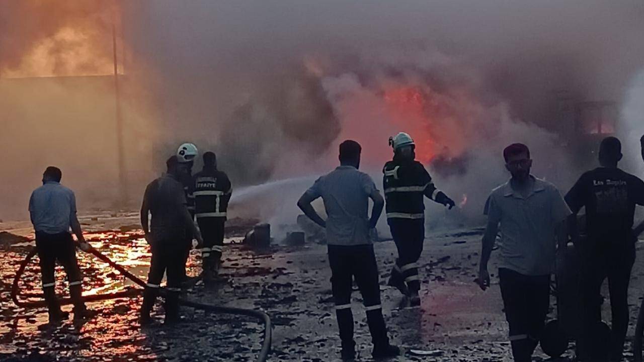 Kırklareli'nde geri dönüşüm tesisinde yangın