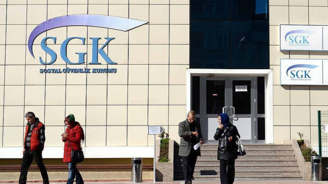 SGK’dan yeni adım: Emekliler özel indirim ve kampanyalardan yararlanacak