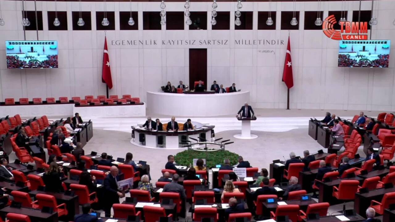 TBMM Genel Kuruluna ‘Suriye Politikası’ tartışmaları damga vurdu: Suriye'de Türkiye ne arıyor?