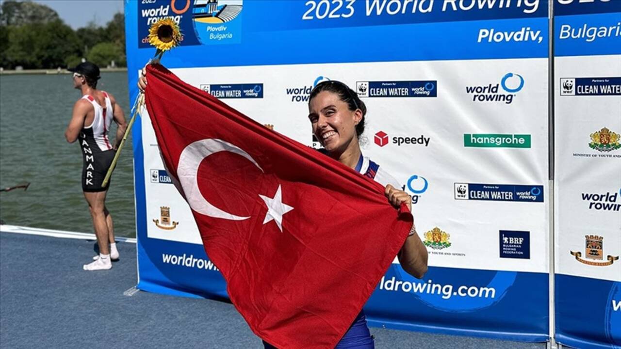 Elis Özbay, Paris 2024'te çeyrek finale yükseldi