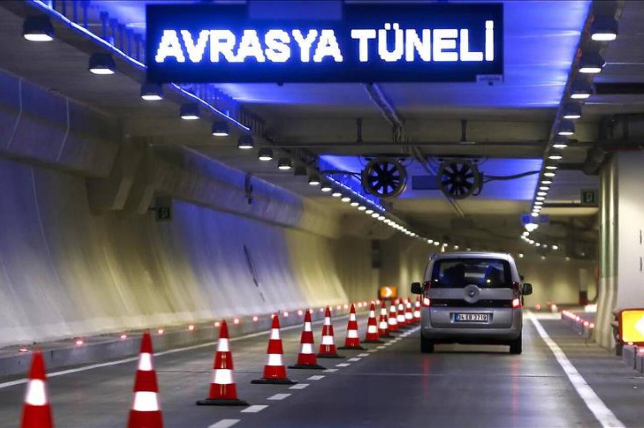 Avrasya Tüneli'ni kullanacaklar dikkat! Geçiş ücretlerine zam geldi