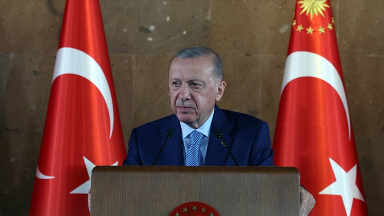 Cumhurbaşkanı Erdoğan: Yangının, depremin, doğal afetin partisi olmaz