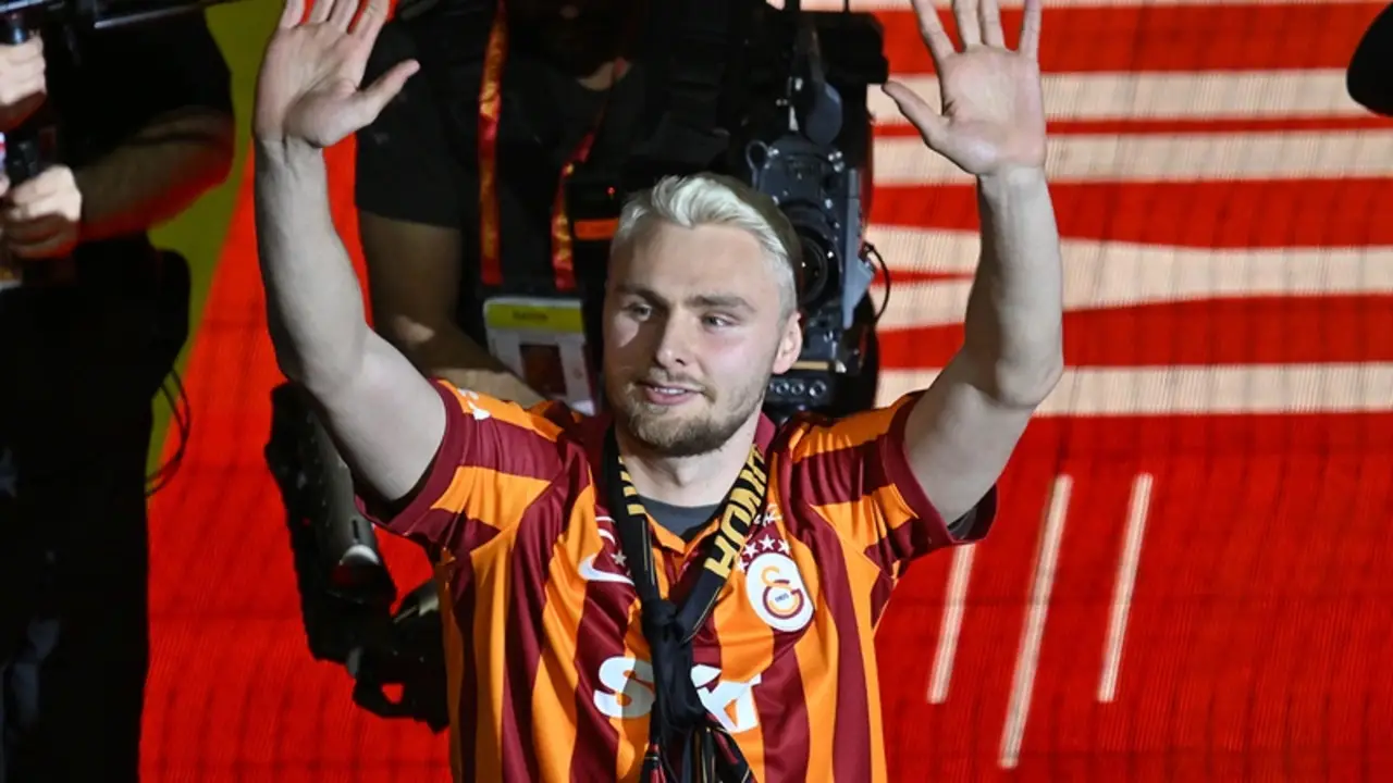 Galatasaray'dan Victor Nelsson için flaş karar