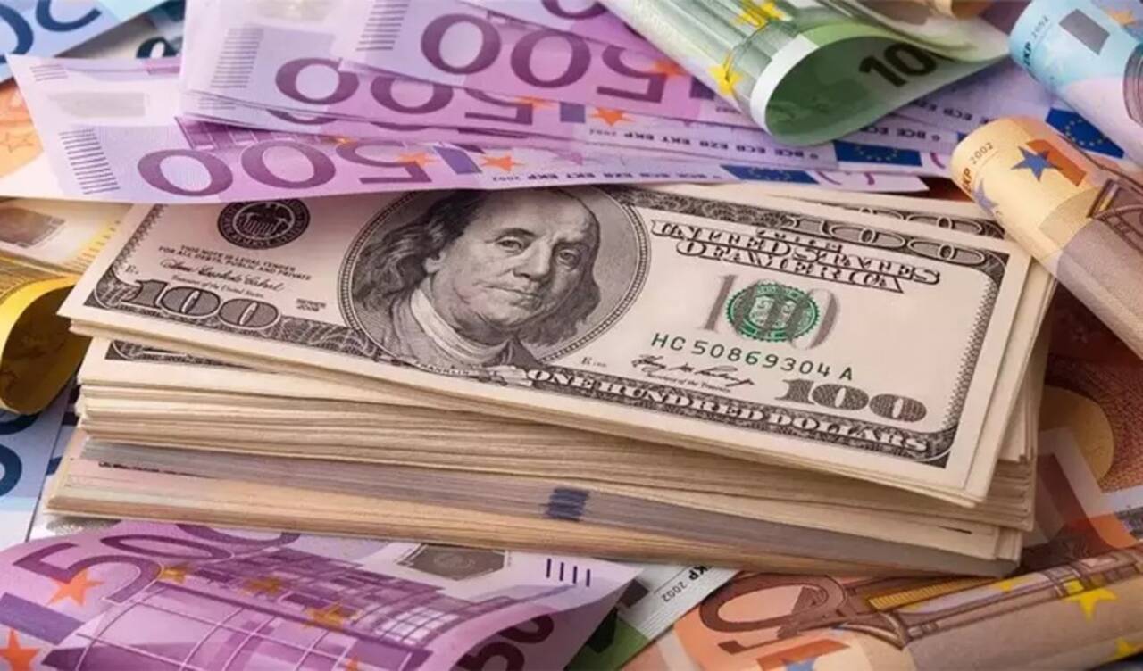 Haftanın ilk gününde dolar ve euro yükseldi mi?