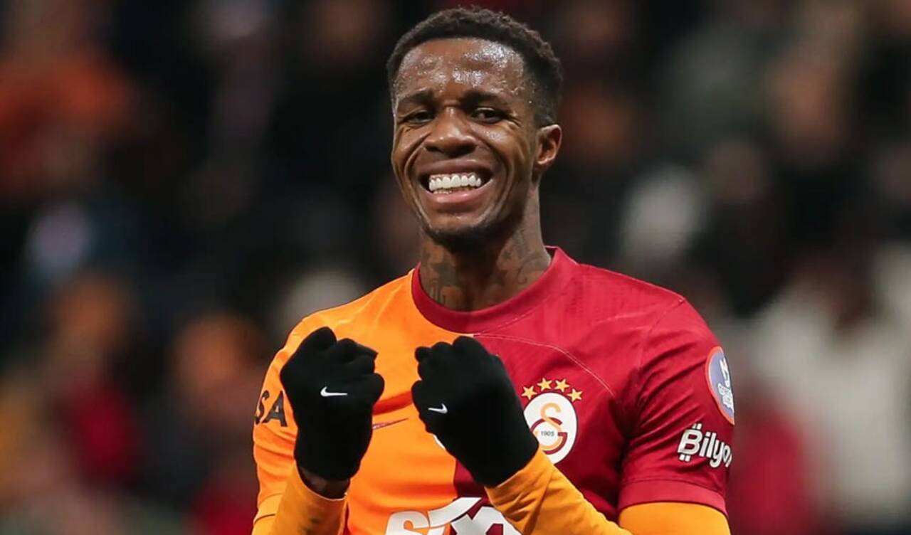 İngiliz basını Galatasaray'ın Zaha için istediği bonservisi açıkladı