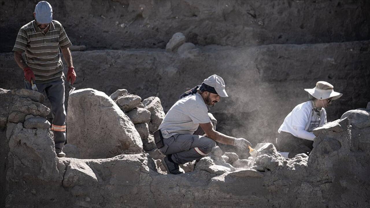 Değirmenler Höyük'te yapılan kazılarda 6 bin yıl eskiye dayanan yerleşim tespit edildi