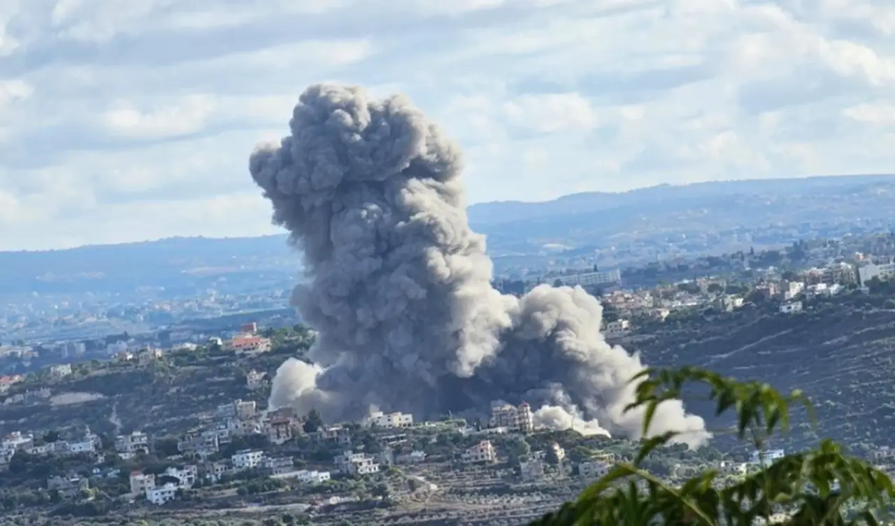 İsrail, Lübnan'ı bombaladı! Birçok bölgeye hava saldırısı...