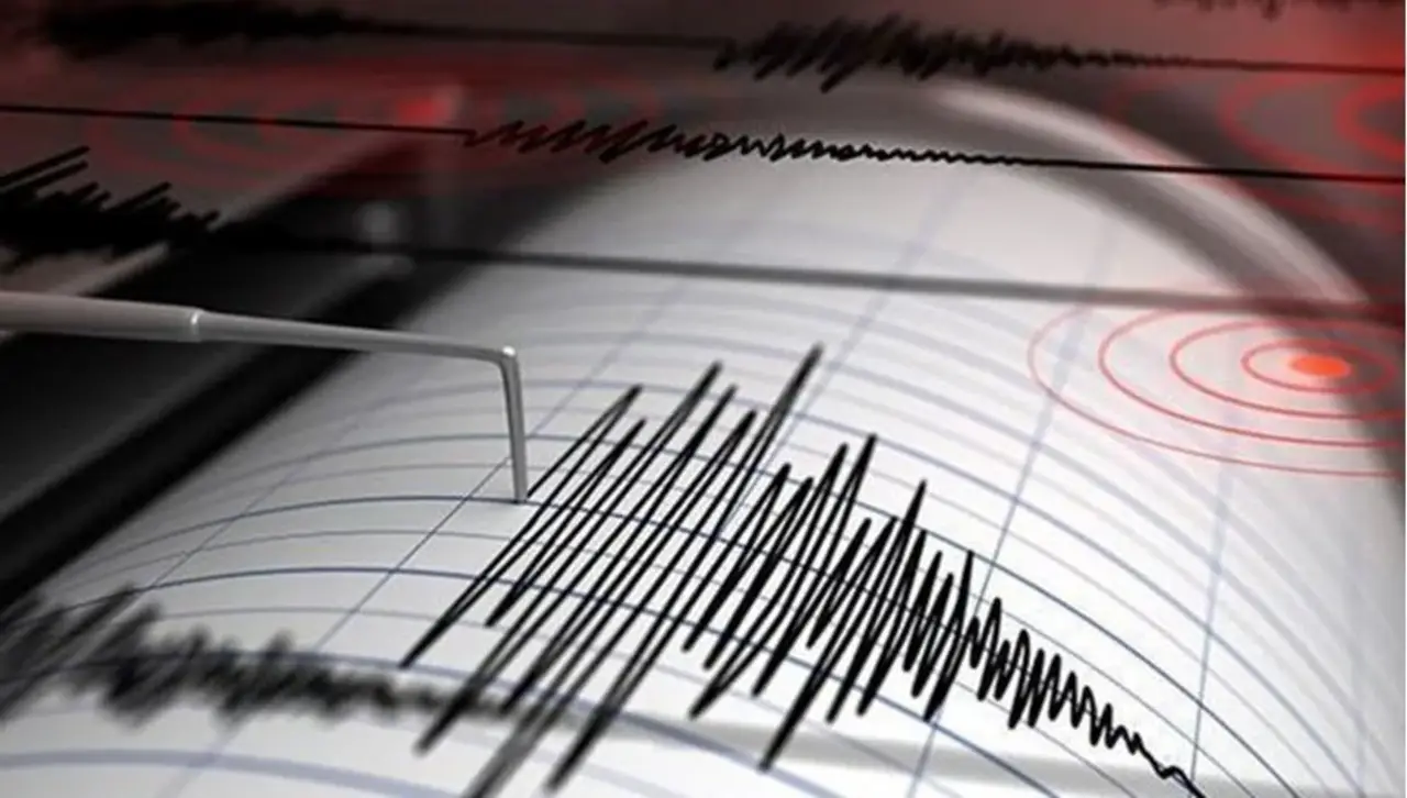 Afyonkarahisar'da 4,4 büyüklüğünde deprem