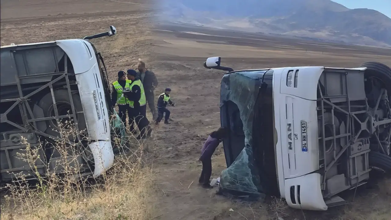 Afyonkarahisar'da tur otobüsü devrildi: 22 yaralı