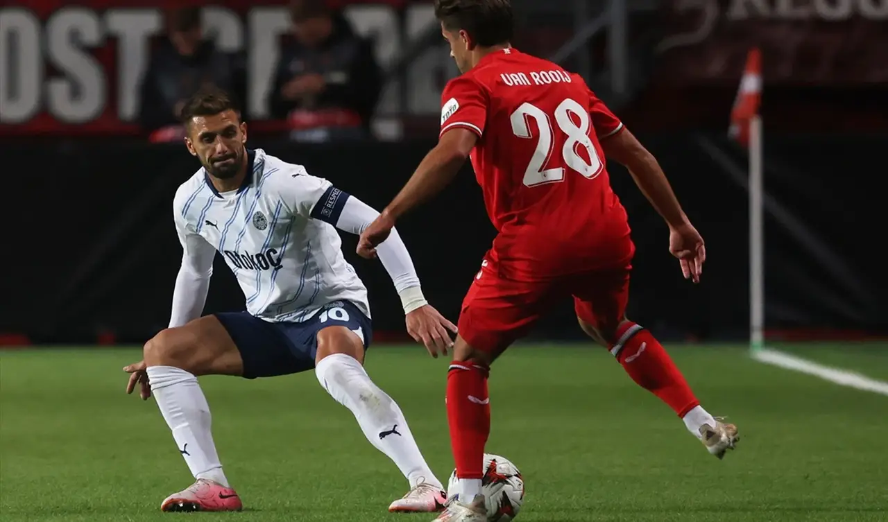 Fenerbahçe, Hollanda ekibi Twente ile berabere kaldı