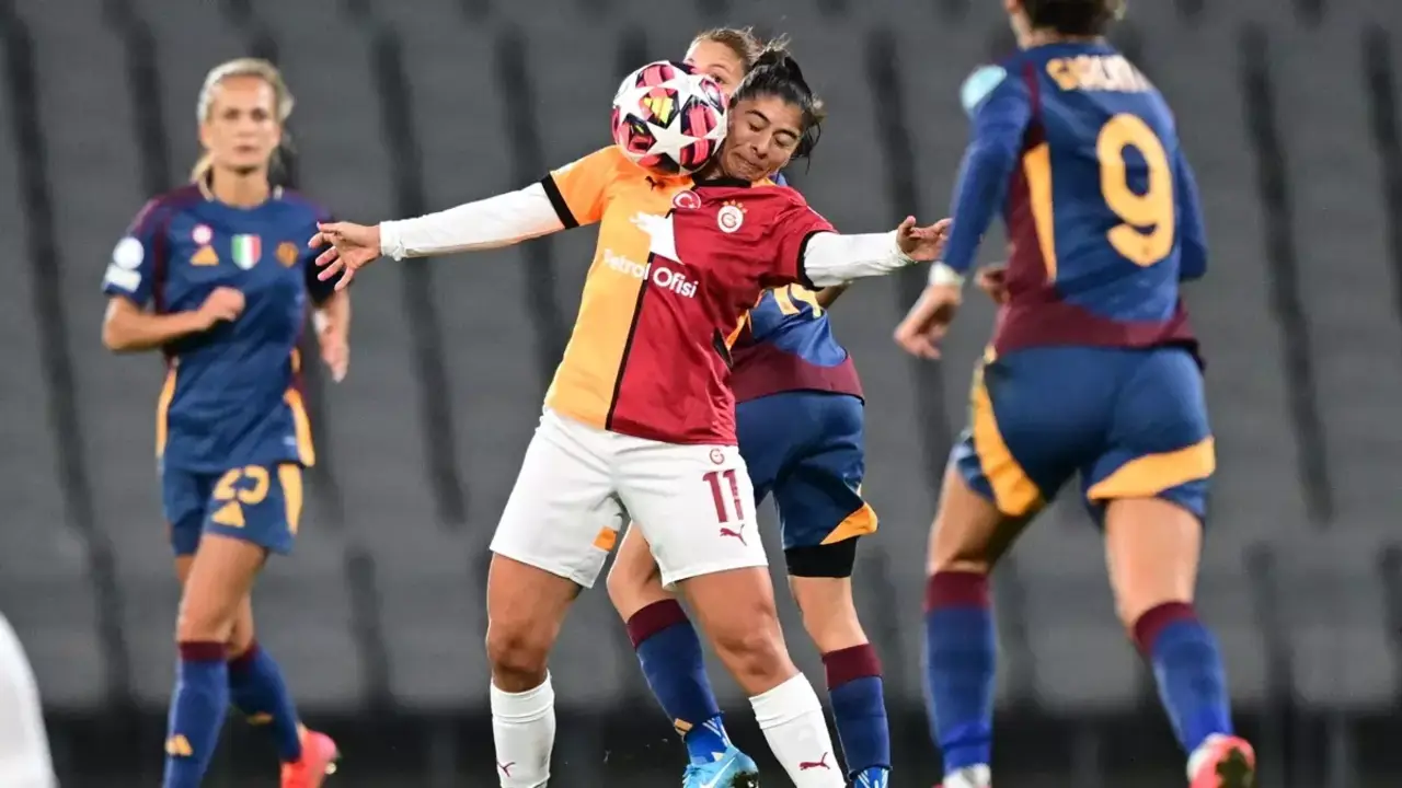 Galatasaray kadın futbol takımı, Roma karşısında 6-1 mağlup oldu