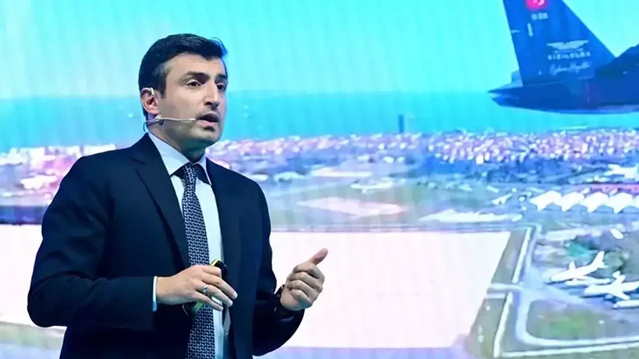 Selçuk Bayraktar: Uzayda varlık göstererek geleceği şekillendireceğiz