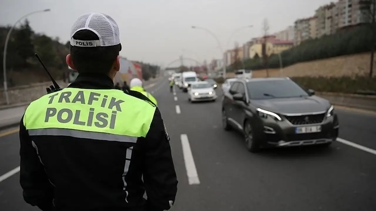 İstanbul'da yarın hangi yollar trafiğe kapatılacak?