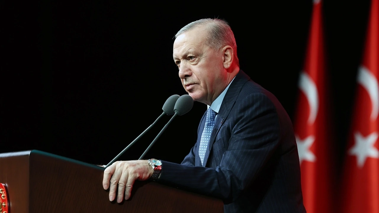 Cumhurbaşkanı Erdoğan: Kadına yönelik şiddet insanlığa ihanettir