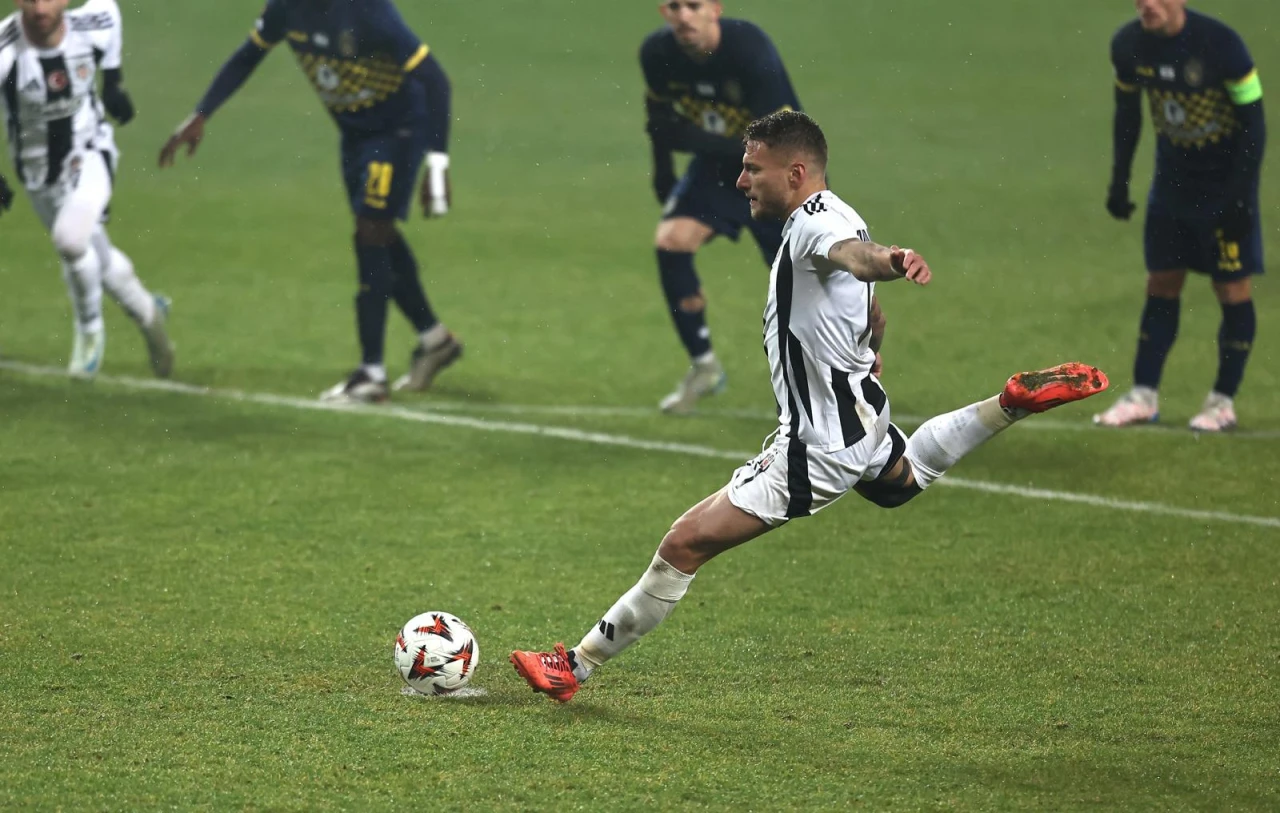 Beşiktaş, Macaristan'da Maccabi Tel Aviv'e 3-1 mağlup oldu