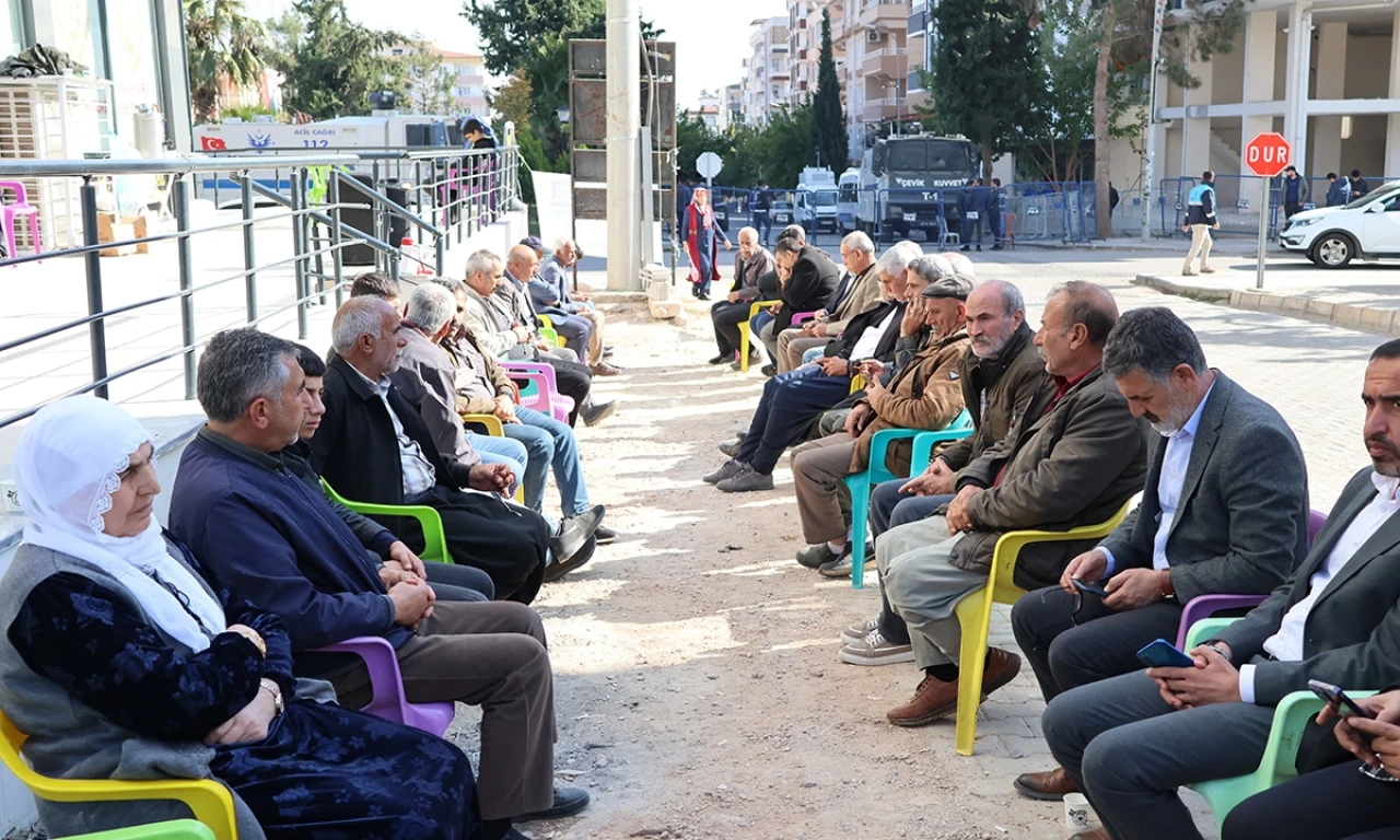 Şanlıurfa'nın Halfeti ilçesindeki kayyım direnişi nöbeti 12. günden devam ediyor