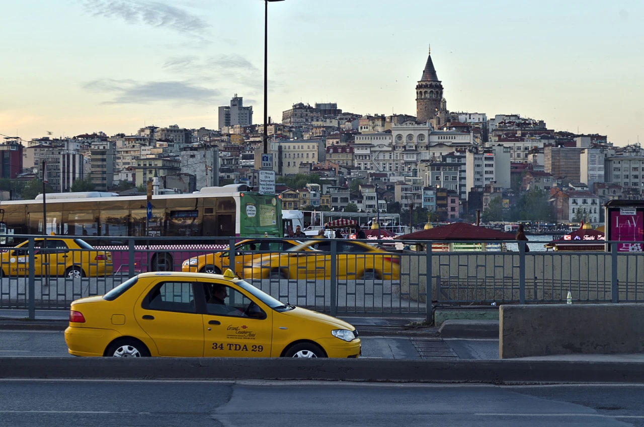 İstanbul'da taksiler değişiyor: Yeni rengi ne olacak?