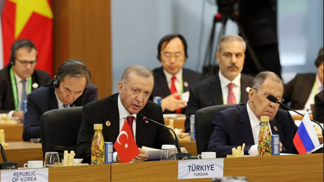 Cumhurbaşkanı Erdoğan G20'nin ilk oturumunda