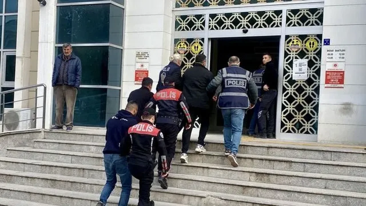 Kırşehir'de silahlı kavga: 1 kişi hayatını kaybetti