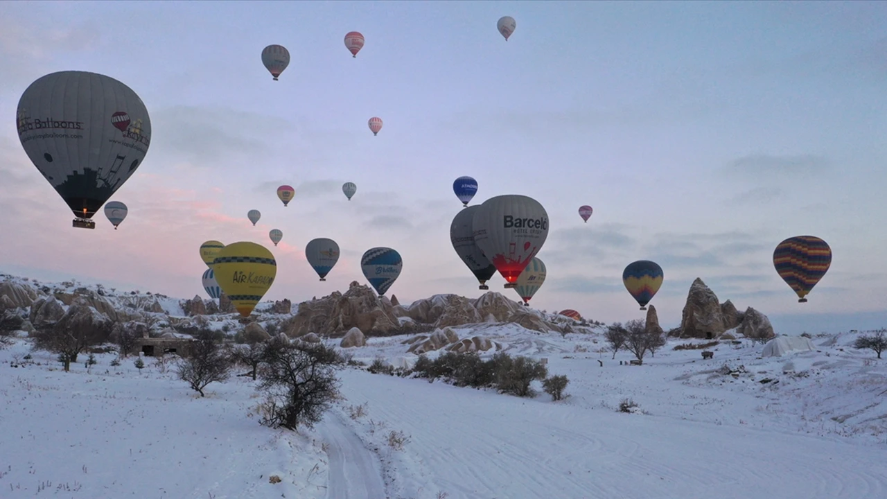 Kapadokya'da balonlar 6 günlük aranın ardından gökyüzüyle buluştu