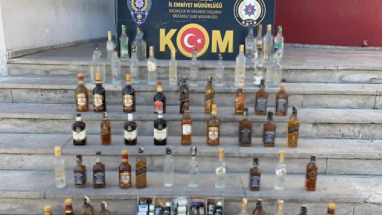 Adana’da sahte içki üretimi operasyonu: 1050 litre ele geçirildi, 1 gözaltı