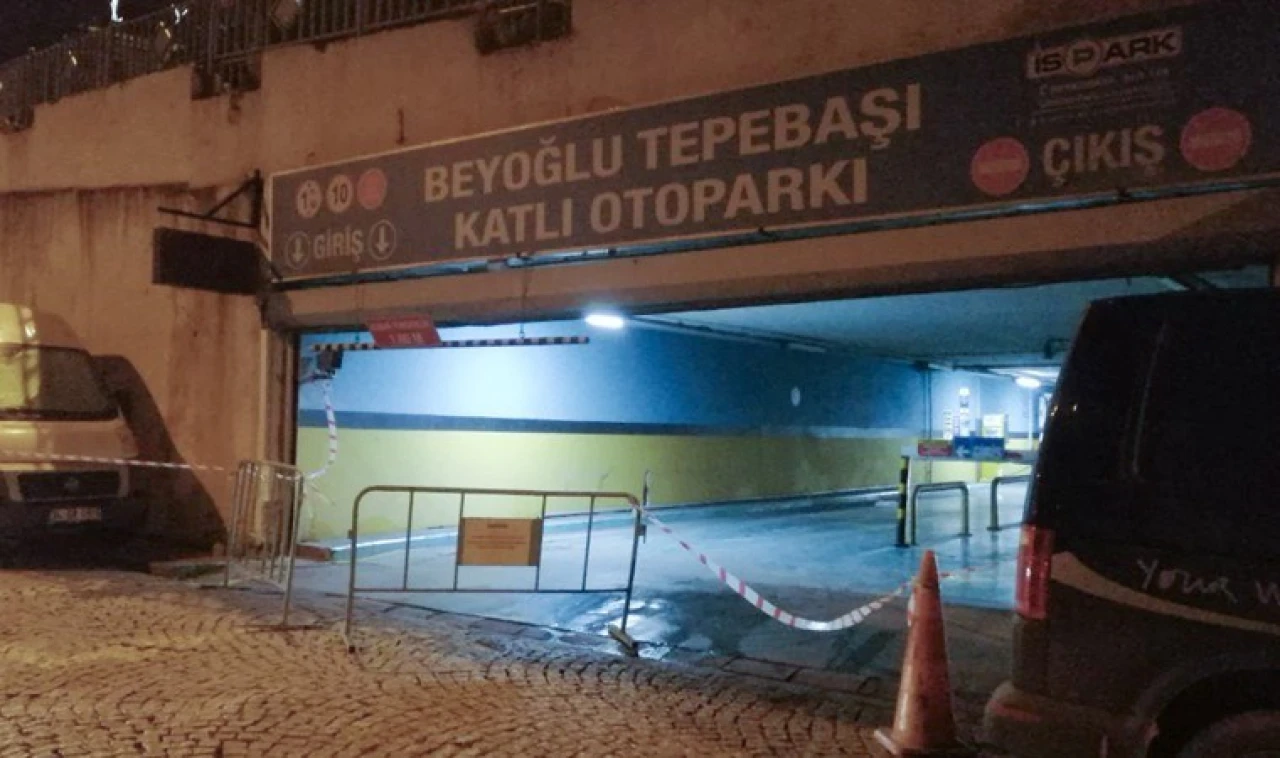 İBB'de deformasyon alarmı: Beyoğlu’ndaki Tepebaşı Otoparkı boşaltıldı