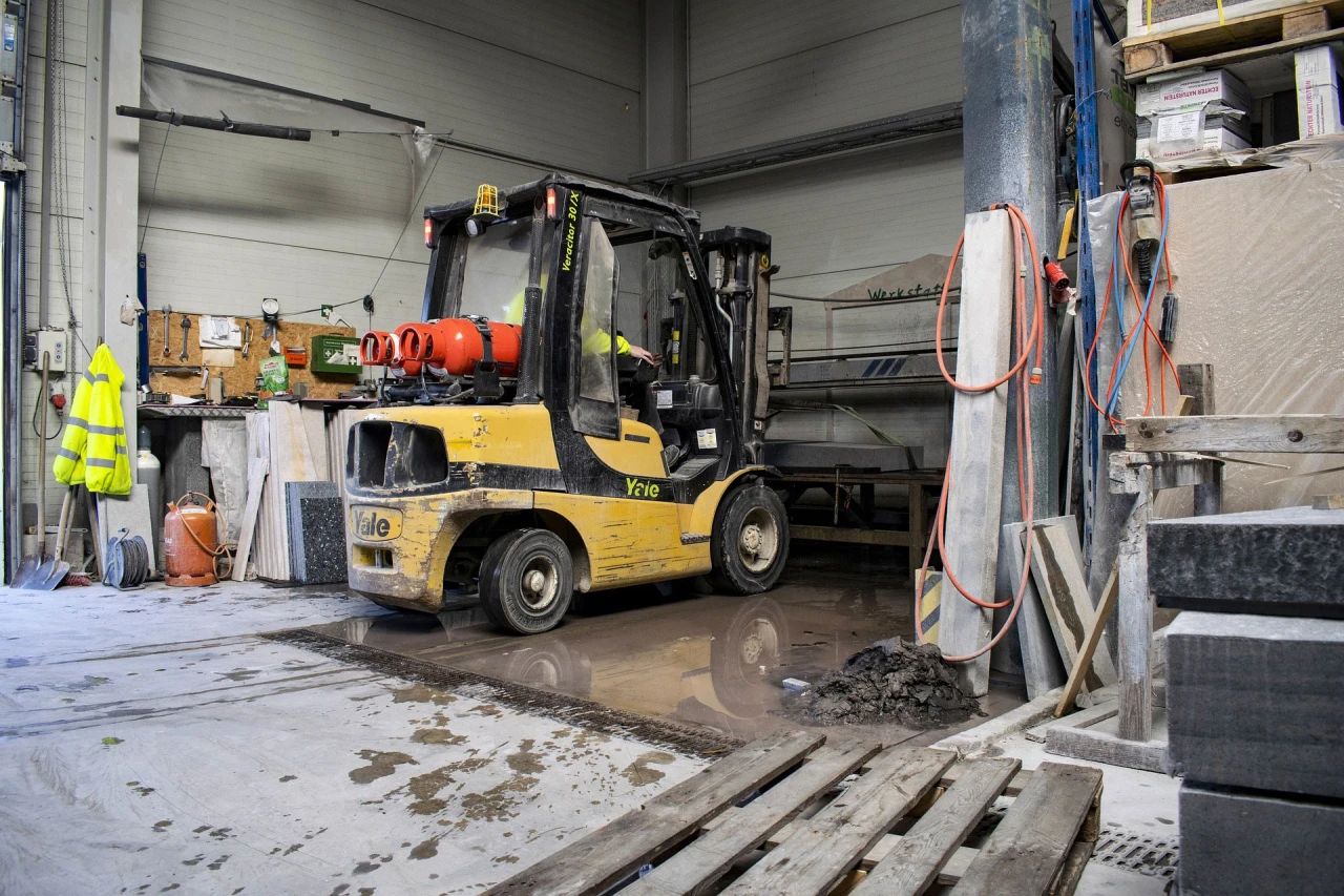 Genç işçi forklift kazasında hayatını kaybetti