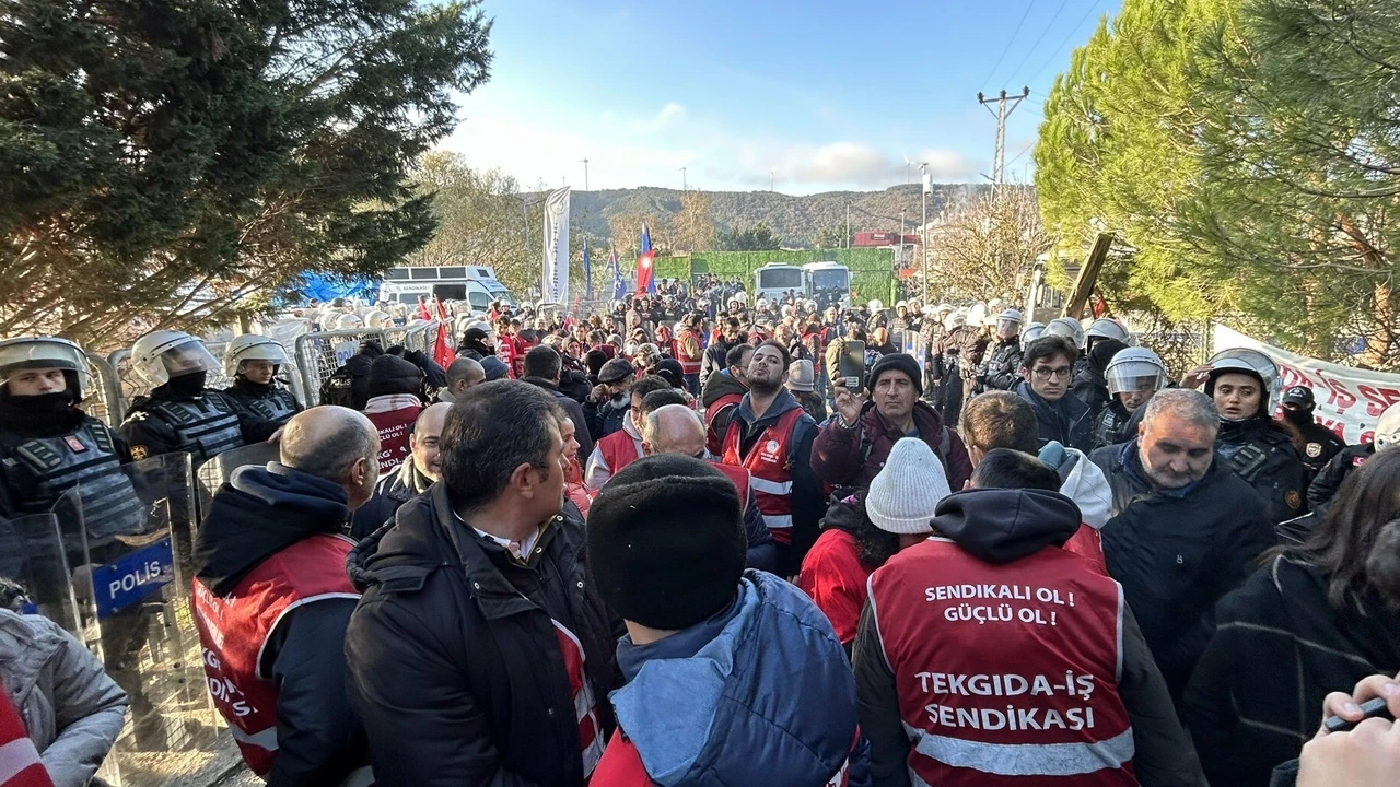 Polonez işçileri 151 gün sonra Ankara'ya yürüdü: Hakkımızı alana kadar durmayacağız!