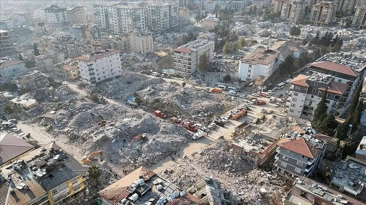 Deprem bölgelerinde mücbir sebep hali sona erdi: Vergi ödemelerinde yeni düzenlemeler