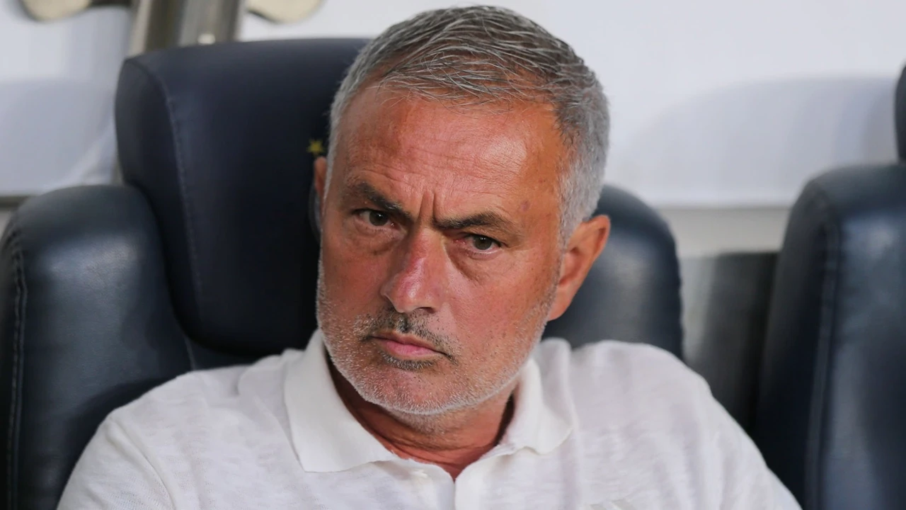 Jose Mourinho, bir daha oynatmayacağı futbolcuyu açıkladı